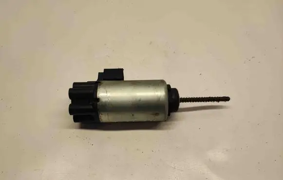 Ford Fusion Seat adjustment motor C05501100