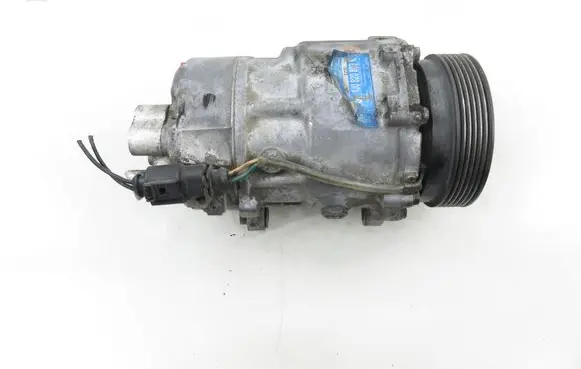 Volkswagen Golf IV Air conditioning (A/C) compressor (pump) 1J0820803K