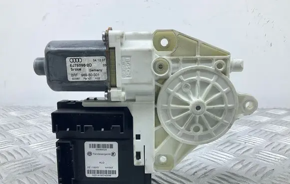 Audi TT TTS Mk2 Front door window regulator motor 8J7959802D