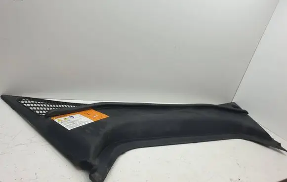 Tesla Model S Wiper trim 100632900D 100632900 1006329