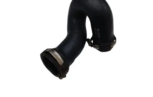 Audi A4 S4 B6 8E 8H Intercooler hose/pipe 8E0145738A