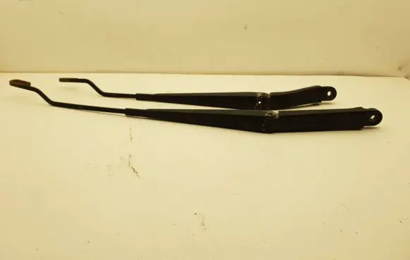 Volvo XC90 Front wiper blade arm 180252