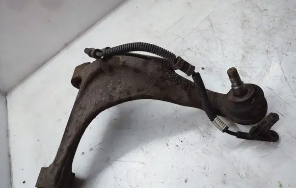 Hyundai Santa Fe Rear control arm