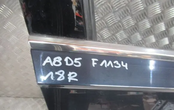 Audi A8 S8 D4 4H Front door 4N0831052MATHAYUS