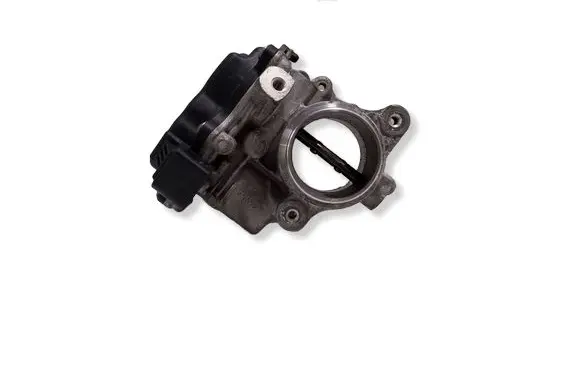 Audi Q3 8U Throttle valve 04L128059AA 04L128063AA