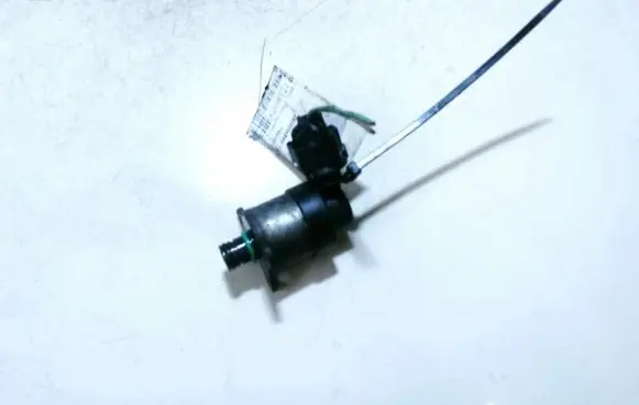 Fuel pressure sensor