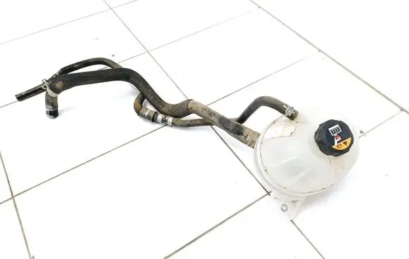 Coolant expansion tank/reservoir