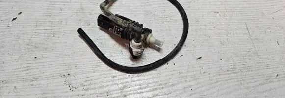 Chrysler Pacifica Windscreen/windshield washer pump 68310928AA