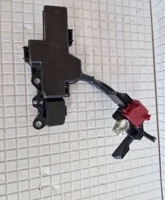 Toyota RAV 4 (XA50) Positive cable (battery) 8266242690