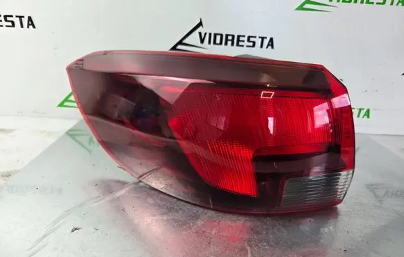 Opel Astra K Rear/tail lights L90114329 047071