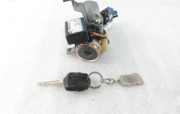 Mitsubishi Outlander Ignition lock MR587312