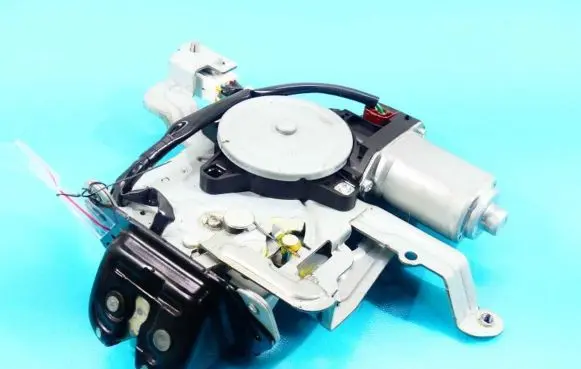 Tailgate/trunk/boot lock/catch/latch