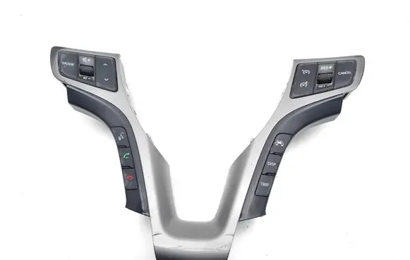 Hyundai i40 Steering wheel buttons/switches 967903Z130 39R2911300 39R29AR000