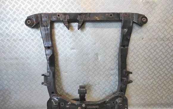 Opel Astra J Front subframe 13470622