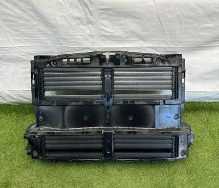 Ford Kuga III Intercooler air guide/duct channel LX6BA16E146C2B