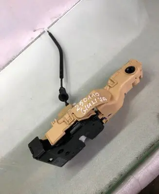 Alfa Romeo Giulia Front door lock 50536544