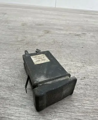 Audi A6 S6 C4 4A Windscreen/window heater switch 4A0941503E
