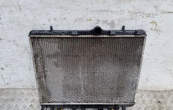 Citroen DS3 Coolant radiator 9685852680 873460200 873461000