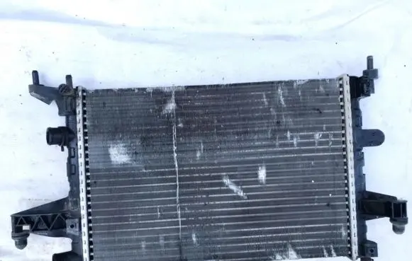 Opel Corsa C Coolant radiator