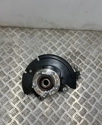 Renault Arkana Front wheel hub