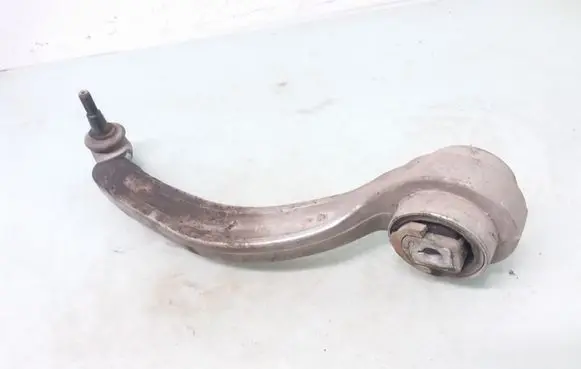Volkswagen PASSAT B5 Front lower control arm/wishbone