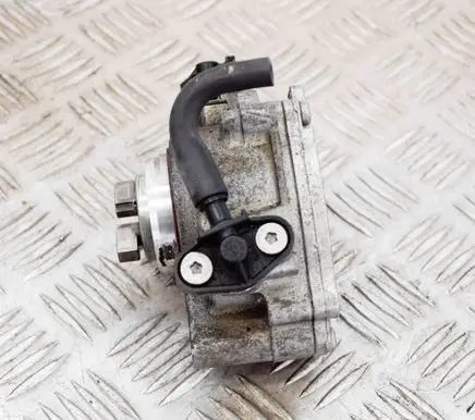 Vacuum pump