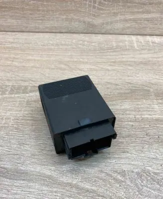 Mercedes-Benz Vito Viano W638 Other relay 0165452332 05014000