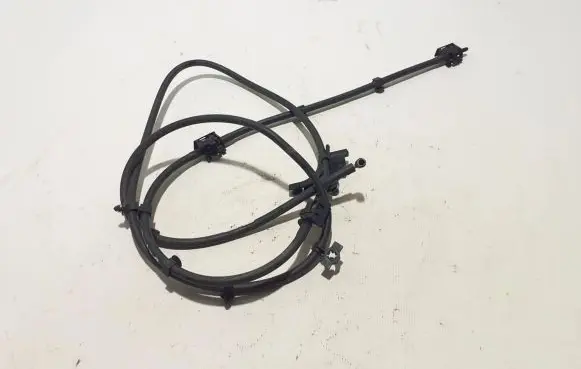 Mercedes-Benz GLA H247 Windshield washer spray nozzle A2478604001
