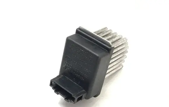 Audi A6 S6 C4 4A Heater blower fan relay 4B0820521 5DS00646702