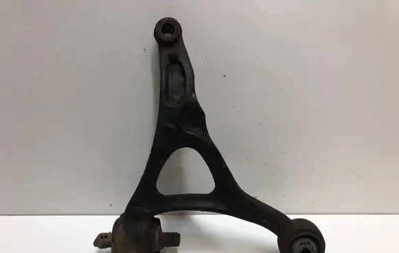 Volvo XC90 Front control arm 8846614
