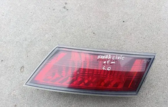 Honda Civic Tailgate rear/tail lights 22616721