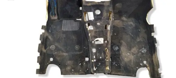 BMW M5 F90 Front floor carpet liner 108870639