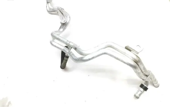 Mercedes-Benz A W177 Engine coolant pipe/hose EAW3103 S3100650