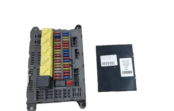 Land Rover Freelander Fuse module 518668710 YQE000341