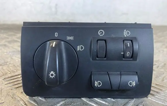 BMW X5 E53 Light switch 8372204 037045050 034245