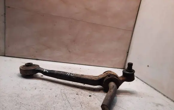 Audi A6 S6 C4 4A Front lower control arm/wishbone