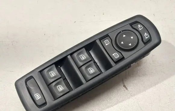 Renault Laguna III Electric window control switch 809610006R