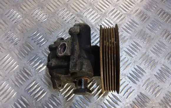 Power steering pump