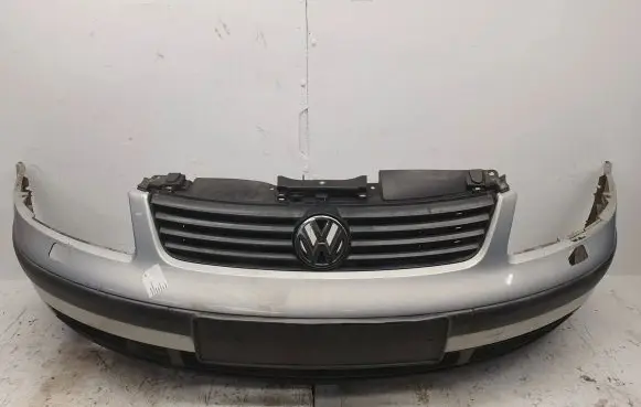 Volkswagen PASSAT B5 Front bumper