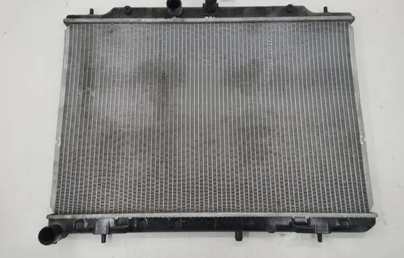 Nissan X-Trail T31 Coolant radiator