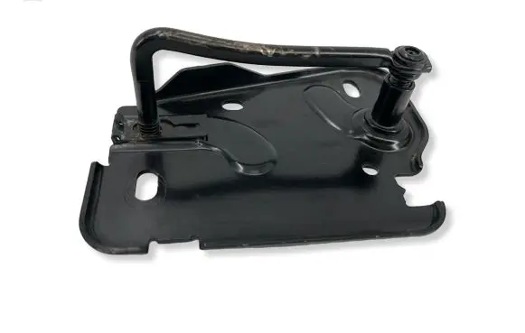 Volkswagen Arteon Engine bonnet/hood lock/latch loop/hook 8S0823185D