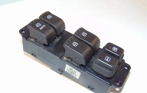 SsangYong Korando Electric window control switch 8581134100HDV 202009207