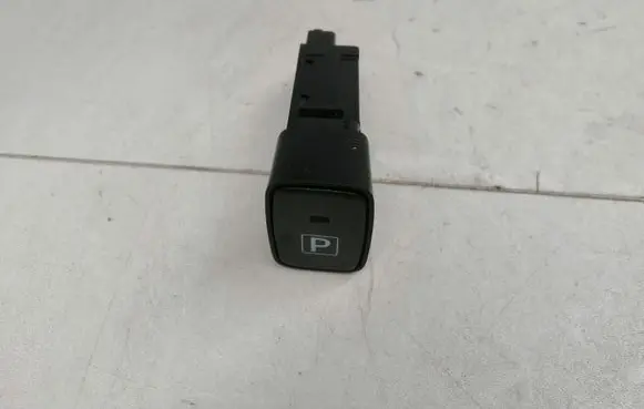 Toyota Auris E180 Hand parking brake switch 15C647