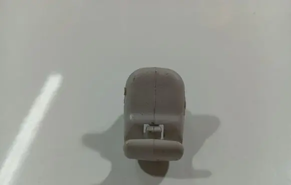 Sun visor clip/hook/bracket