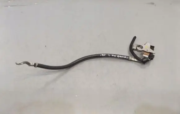 Ford Focus Positive cable (battery)