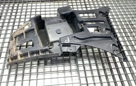 BMW X1 F48 F49 Rear bumper mounting bracket 7332318