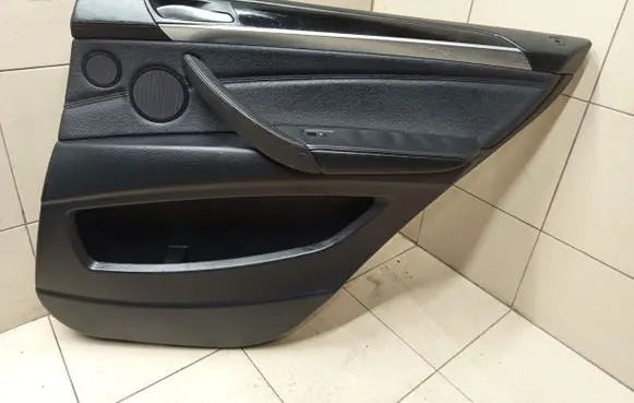 BMW X5 E70 Rear door card trim 