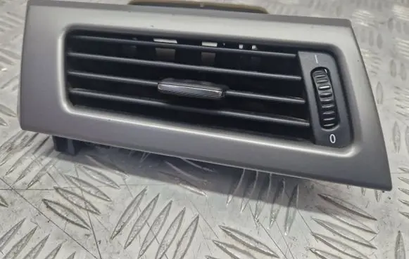 BMW 5 E60 E61 Dashboard side air vent grill/cover trim 6910732 5112001 14121810