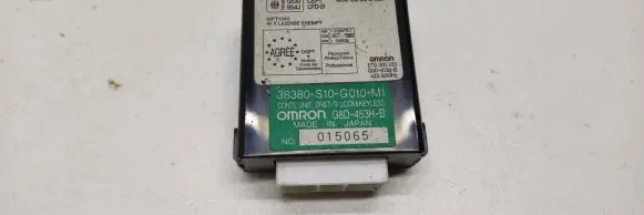 Honda CR-V Door control unit/module G8d453hb