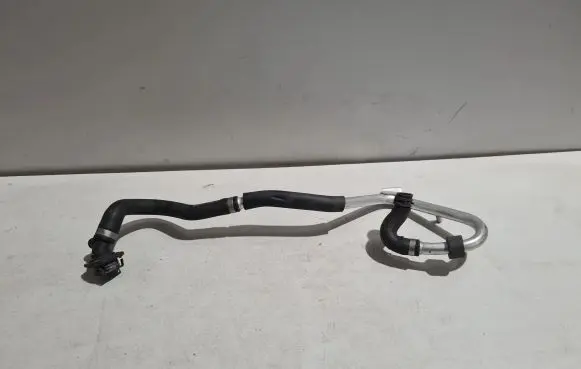 Mercedes-Benz C W205 Engine coolant pipe/hose A2058303102
